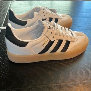 W8 Adidas Samba - New with tags